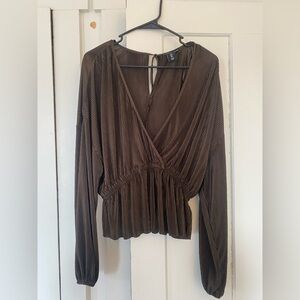 Sincerely Jules Brown Pleated Blouse